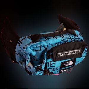 North Face Steep Tech X Supreme waist/crossbody bag.. teal FW22 *bnwt*